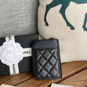 CC 22A Zippy Coin Purse Black Sheepskin Sliver Steel 223918