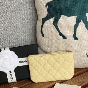 cc zipped wallet 15 yellow caviar gold hardware