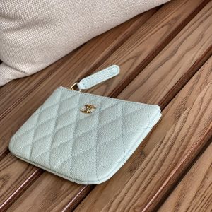 cc zipped wallet 15 light cloud blue caviar gold hardware