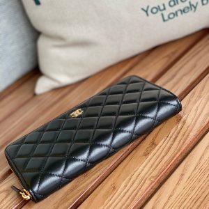 CC Zippy Long Wallet 19.5cm Black Sheepskin GHW 223941