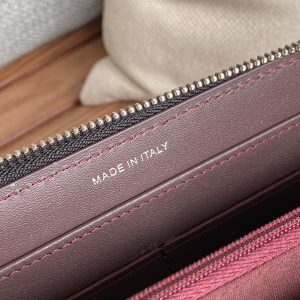 CC Zippy Long Wallet 19.5cm Black Caviar Sliver Steel 223947