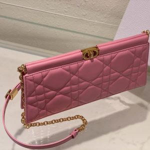 cd caro colle noire 27.5 pink calfskin