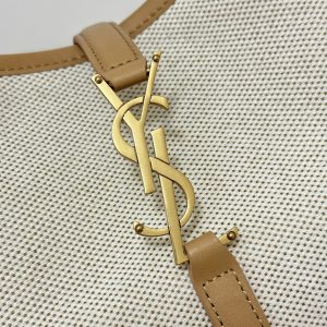 le 5a7 small 23 cream canvas brown calfskin