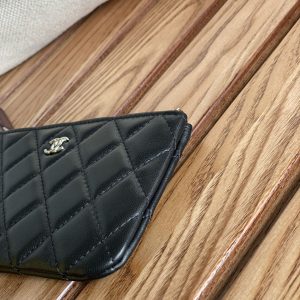 cc zipped wallet 15 black lambskin silver hardware