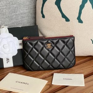 cc zipped wallet 15 black lambskin gold hardware