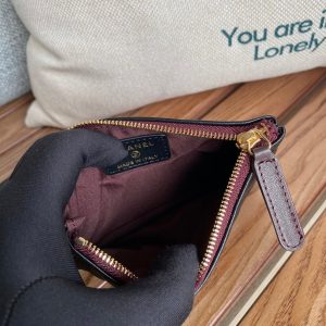 cc zipped wallet 15 black lambskin gold hardware