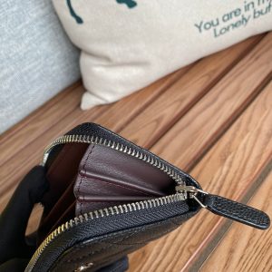 cc zipped wallet 7.5cm black caviar silver hardware
