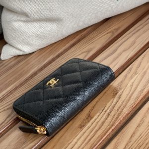 cc zipped wallet 7.5cm black caviar gold hardware