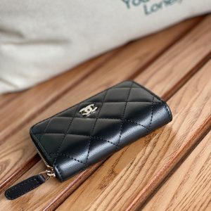 cc zipped wallet 7.5 cm black calfskin silver hardware