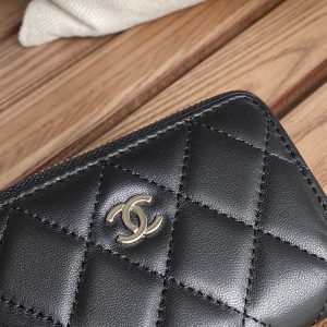 cc zipped wallet 7.5 cm black calfskin silver hardware