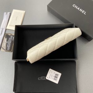 CC A3185 Long Zipper White Caviar Diamond Hardware  229636