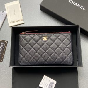 cc zipped wallet 20cm black quilted caviar gold hardware