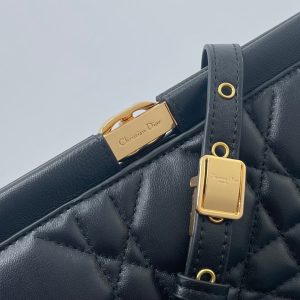 20230818_i1692336372_3596_4_jpg cd caro colle noire 27.5 black calfskin