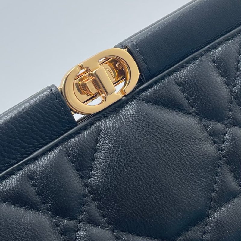 20230818_i1692336372_7169_5_jpg cd caro colle noire 27.5 black calfskin