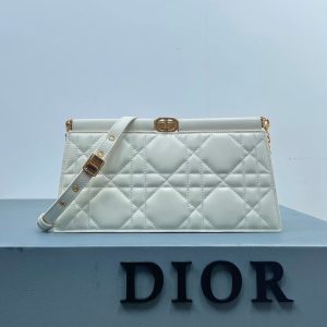 20230818_i1692336387_5177_0_jpg caro colle noire cluth 27.5 white calfskin