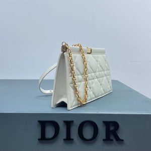 20230818_i1692336387_9548_2_jpg caro colle noire cluth 27.5 white calfskin