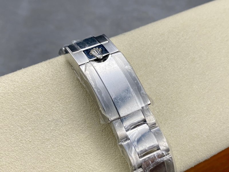 Rolex Yacht-Master II 44mm Silver White Dial