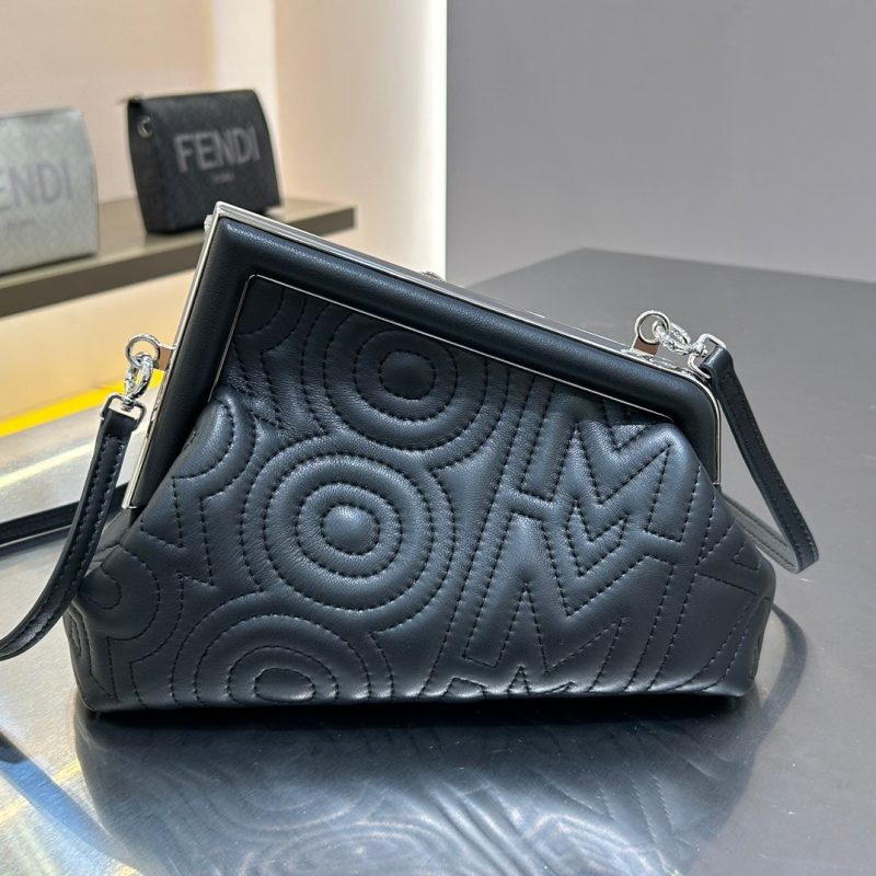 FendiI FIRST MINI 25 IN BLACK CALFSKIN BAG SILVER HARDWARE
