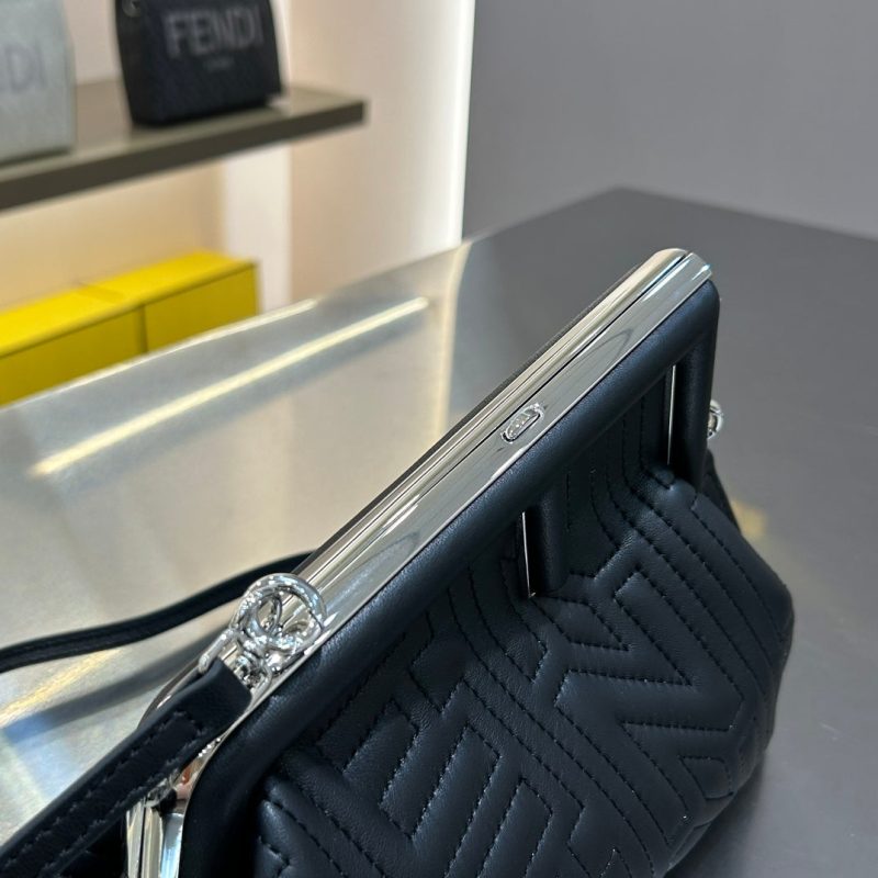 FendiI FIRST MINI 25 IN BLACK CALFSKIN BAG SILVER HARDWARE