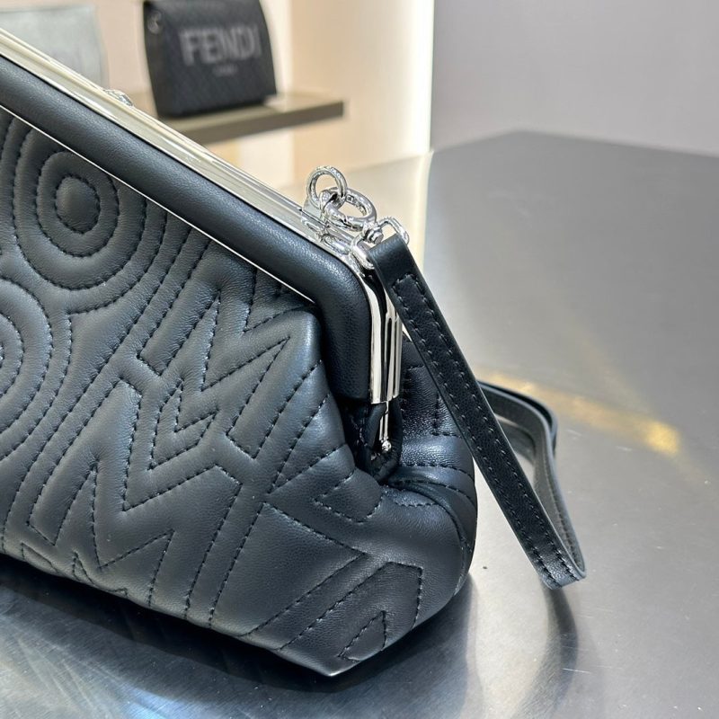FendiI FIRST MINI 25 IN BLACK CALFSKIN BAG SILVER HARDWARE