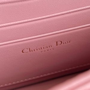 LADY 21 CHAIN BAG IN HOT PINK LAMBSKIN