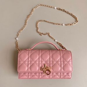 LADY 21 CHAIN BAG IN HOT PINK LAMBSKIN