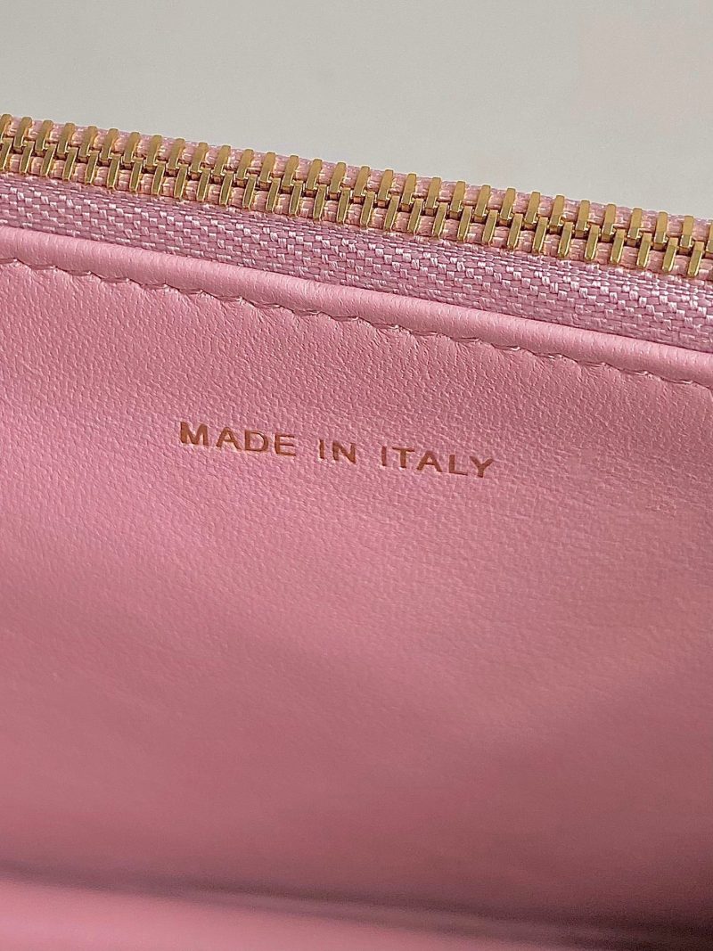 20230902_i1693659097_7574_5_jpg MISS CARO 17 CHAIN BAG IN HOT PINK LAMBSKIN