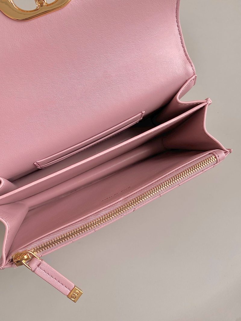 20230902_i1693659097_9015_8_jpg MISS CARO 17 CHAIN BAG IN HOT PINK LAMBSKIN