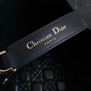 cd large toujours 37 black calfskin