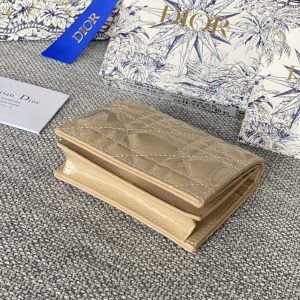 20230912_i1694499274_926_2_jpg CD Caro 11cm Compact Wallet Shiny Beige Calfskin