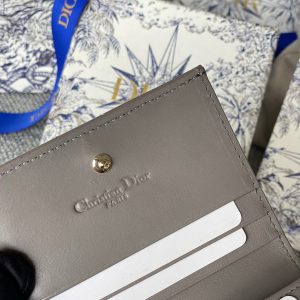 20230912_i1694500389_4173_6_jpg CD Caro 11cm Compact Wallet Shiny Grey Calfskin