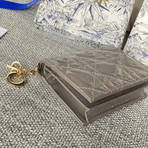 20230912_i1694500389_7094_3_jpg CD Caro 11cm Compact Wallet Shiny Grey Calfskin