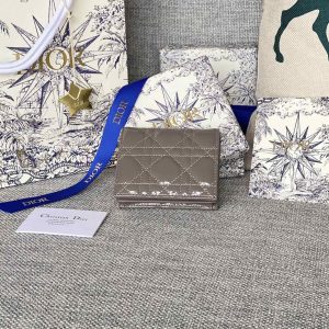 20230912_i1694500389_9093_0_jpg CD Caro 11cm Compact Wallet Shiny Grey Calfskin