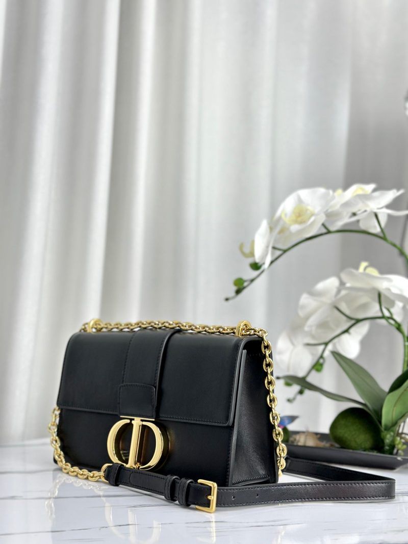 20230920_i1695197286_3952_1.jpg_1 MONTAIGNE 25 BAG IN BLACK CALFSKIN