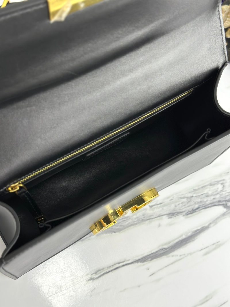 20230920_i1695197286_8521_8.jpg_1 MONTAIGNE 25 BAG IN BLACK CALFSKIN