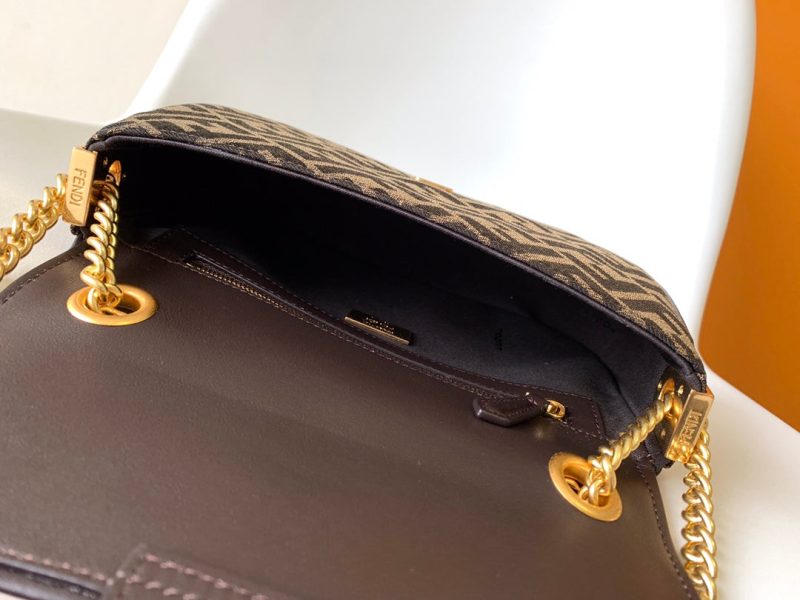 20231002_i1696226995_818_5_jpg_106df1e3-bfc1-430f-beee-267b006b0852 Fendi Baguette 24 Brown FF Jacquard Fabric Bag Ghw