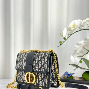 20231004_i1696401022_2829_1_jpg MONTAIGNE 25 BAG IN BLUE OBLIQUE JACQUARD