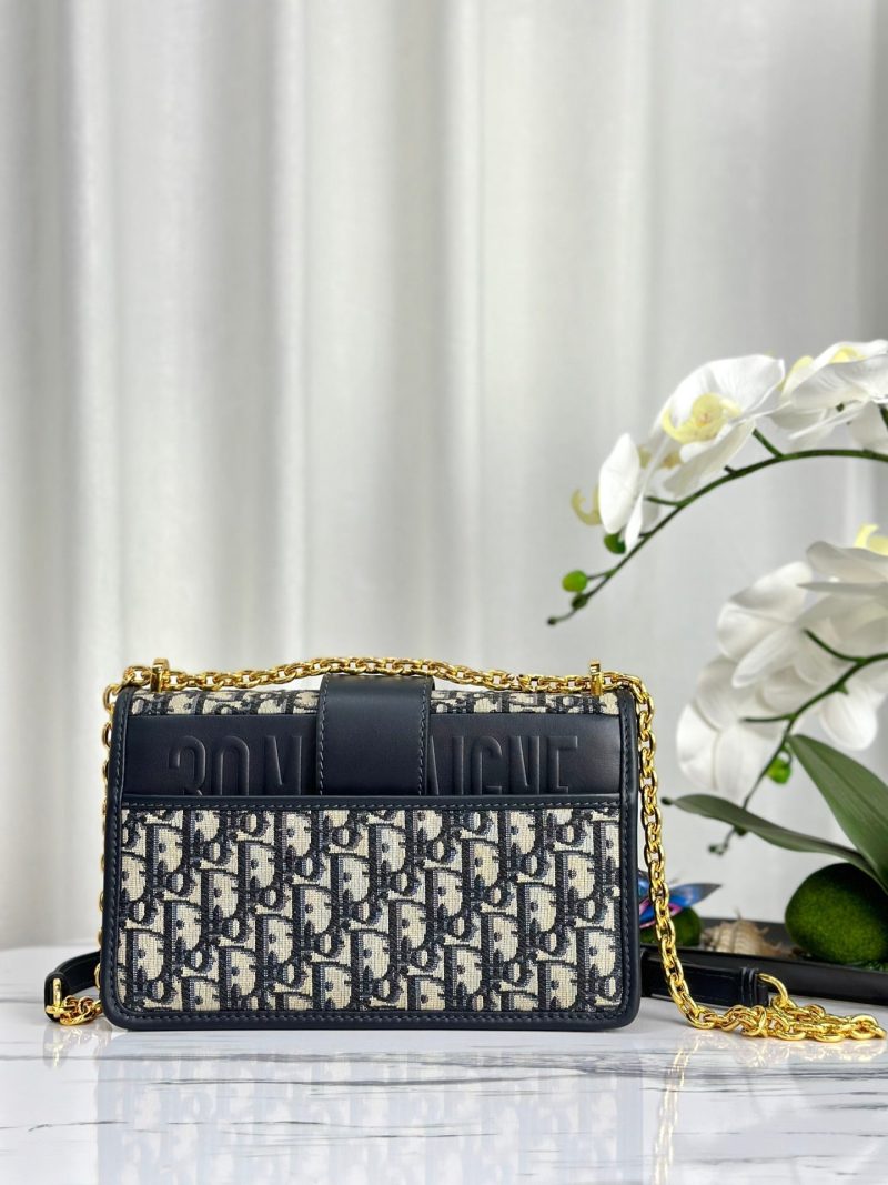 20231004_i1696401022_6790_2_jpg MONTAIGNE 25 BAG IN BLUE OBLIQUE JACQUARD