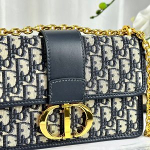 20231004_i1696401025_1195_0_jpg MONTAIGNE 25 BAG IN BLUE OBLIQUE JACQUARD