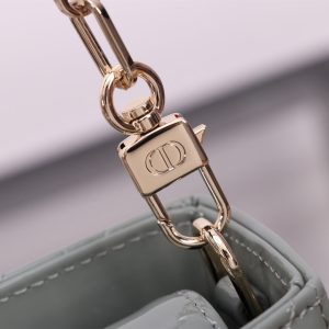 20231119_i1700325463_9846_6_jpg MEDIUM LADY D-JOY 26 ROCK GRAY LAMBSKIN