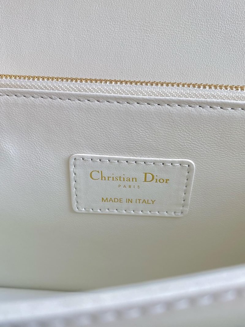 20231128_i1701175217_6466_3_jpg MISS LADY 24 LARGE BAG IN WHITE LAMBSKIN