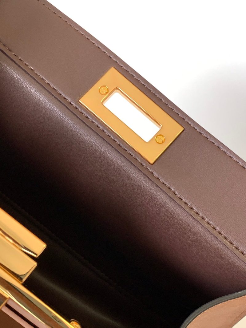 20231207_i1701928889_8986_7_jpg_e5be2351-2442-44b8-9005-fa61475d1f60 Peekaboo ISeeU Small 27cm Bag gold lambskin gold hardware