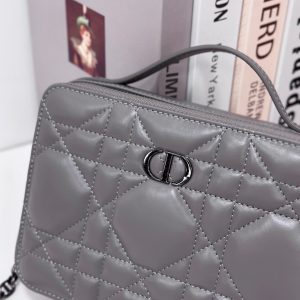 CARO BOX 19 IN GREY CALFSKIN