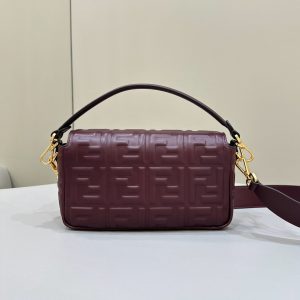 20231215_i1702634198_1282_1_jpg Baguette 27cm Burgundy Lambskin Gold Hardware
