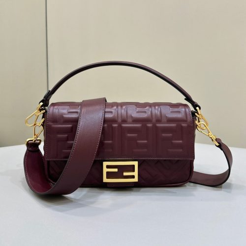 20231215_i1702634198_6933_0_jpg Baguette 27cm Burgundy Lambskin Gold Hardware