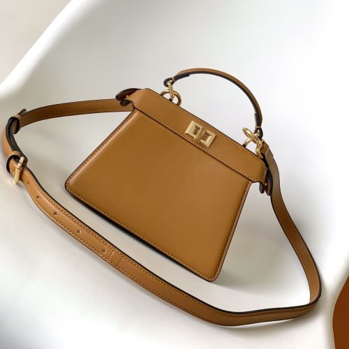 20240127_i1706329896_1823_0_jpg_1fc0bb64-ac9f-4ff2-a001-140933df3476 Peekaboo ISeeU Petite 20 Bag Tan Lambskin Ghw