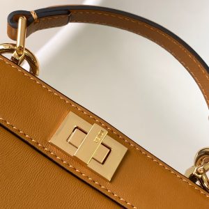 20240127_i1706329896_4021_7_jpg_c6d1dd1e-8049-483f-b4d3-d2df362bedd2 Peekaboo ISeeU Petite 20 Bag Tan Lambskin Ghw