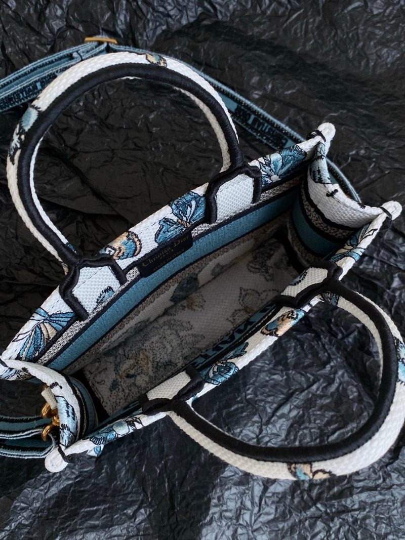 20240312_i1710238093_1452_6_jpg MINI BOOK TOTE 21 BUTTERFLY PATTERN BLUE CALFSKIN