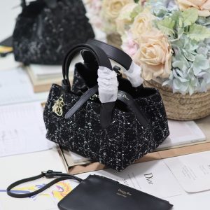 CD Small Toujours 23 Black Tweed 245636