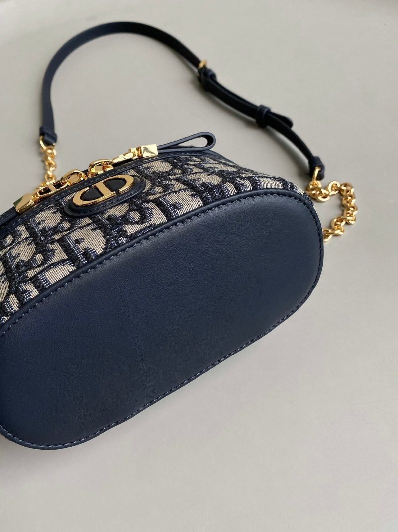 20240422_i1713766684_4596_3_jpg MONTAIGNE MINI VANITY CASE 16 BLUE OBLIQUE JACQUARD